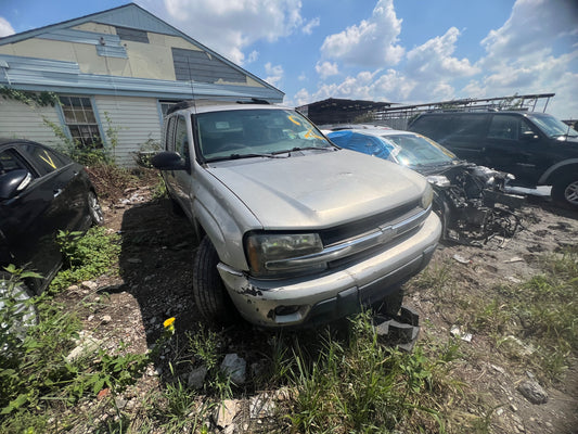 1/2 2002-2009 CHEVROLET TRAILBLAZER | All Parts A - F | SKU #: M17592
