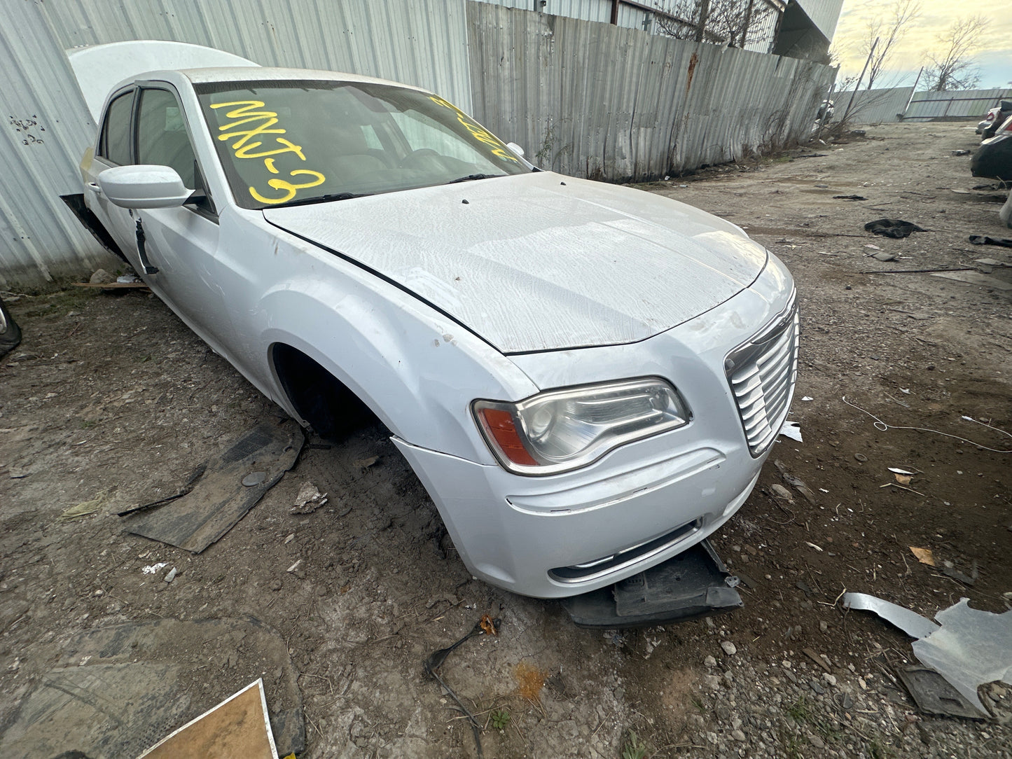 2011-2023 CHRYSLER 300 - # M18253