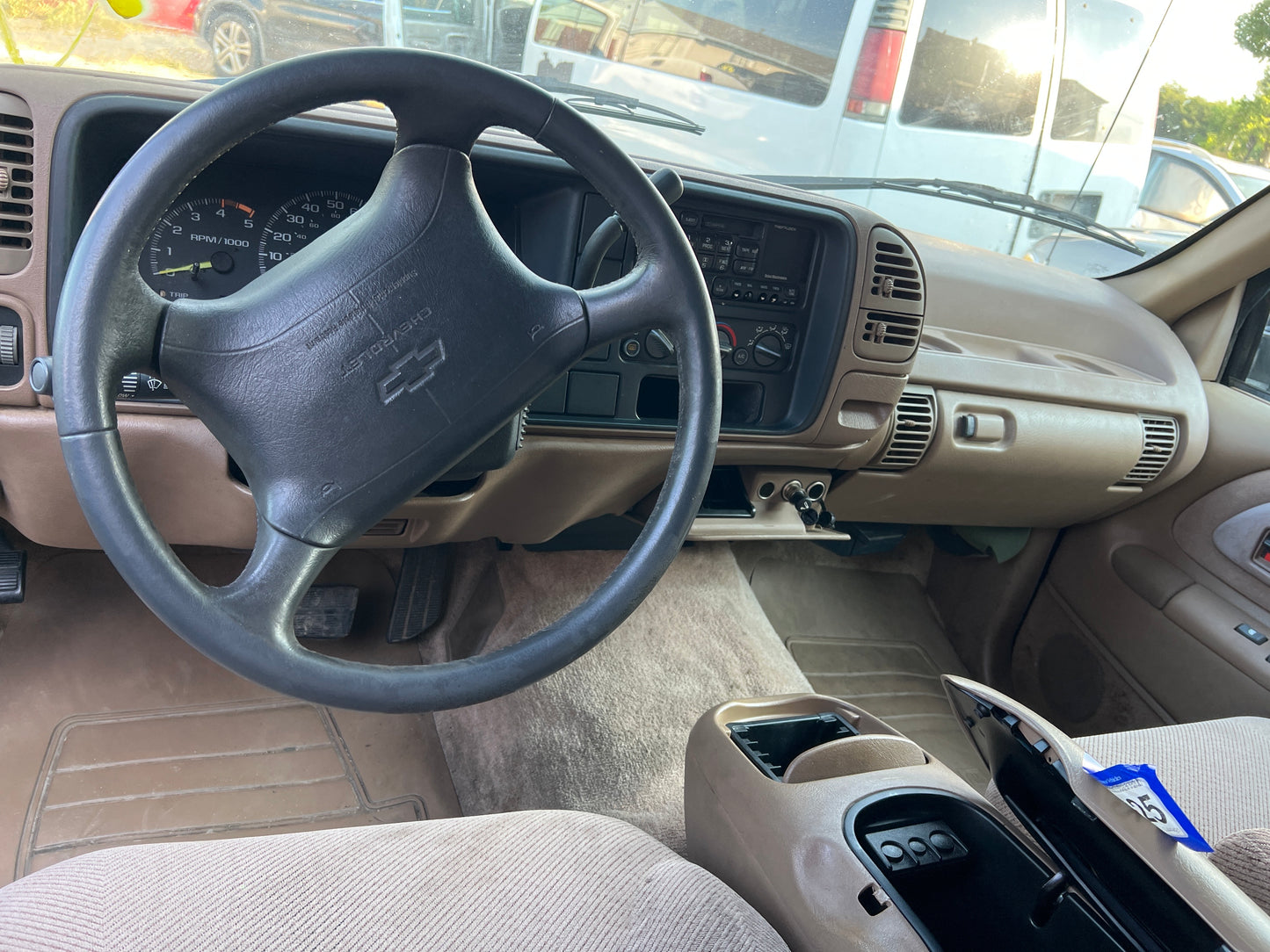 2/2 1992-1999 CHEVROLET TAHOE  | All Parts G - Z | SKU #: M17553