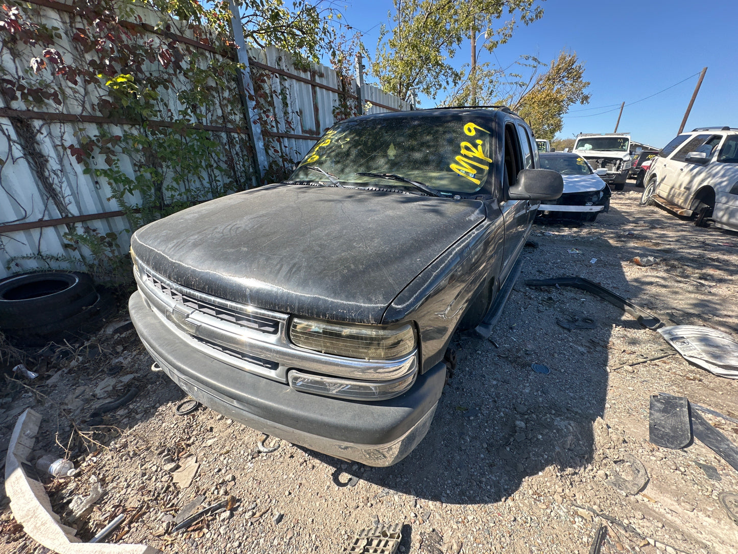 1/2 2000-2006 Chevrolet Tahoe | All Parts A - F | SKU #: M17939
