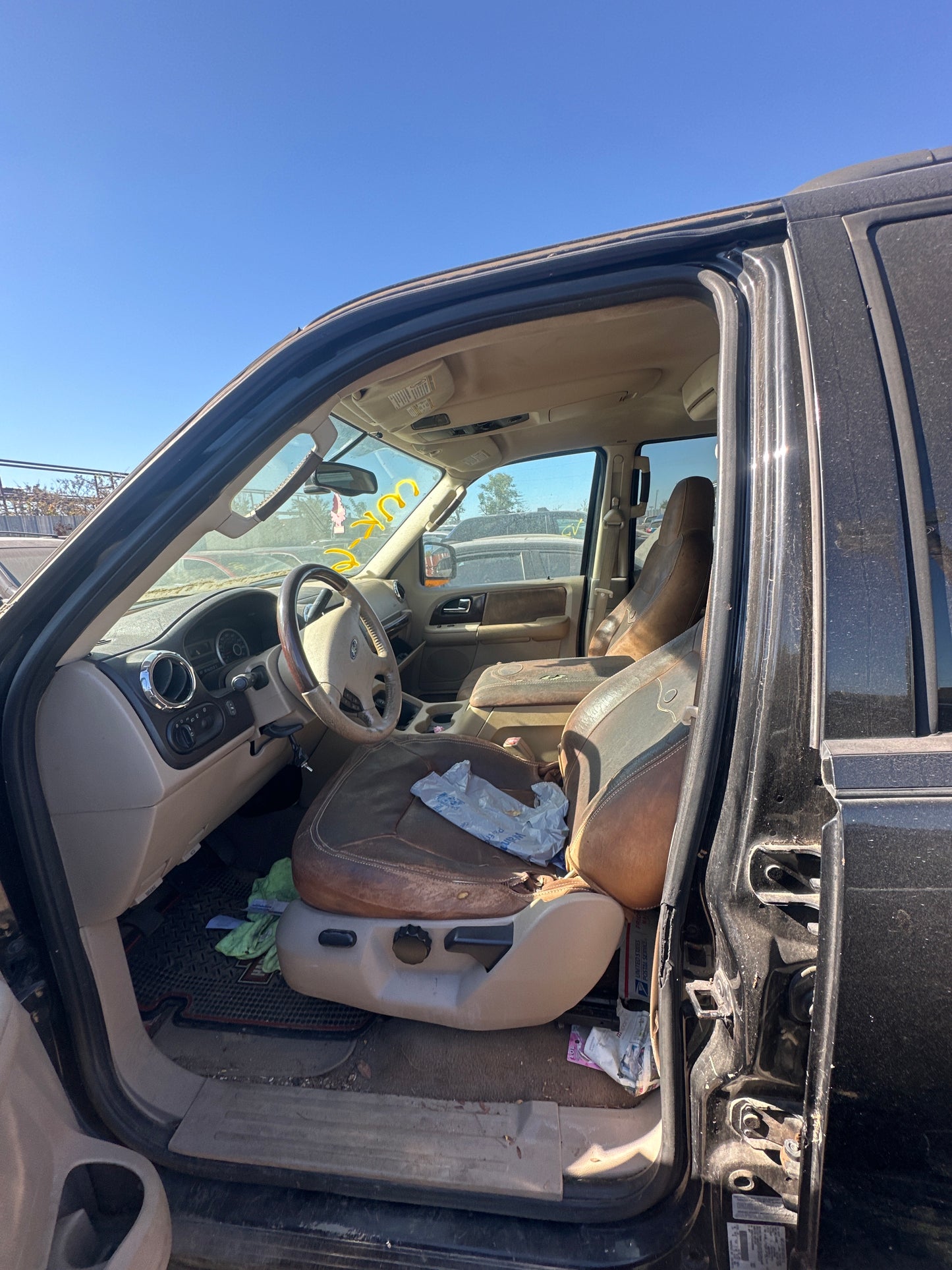 1/2 2005 FORD EXPEDITION | All Parts A - F | STK # M17796