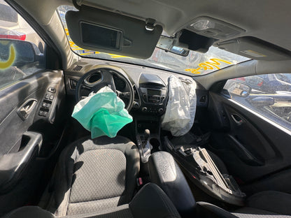 1/2 2010 HYUNDAI TUCSON | All Parts A - F | STK# M17918