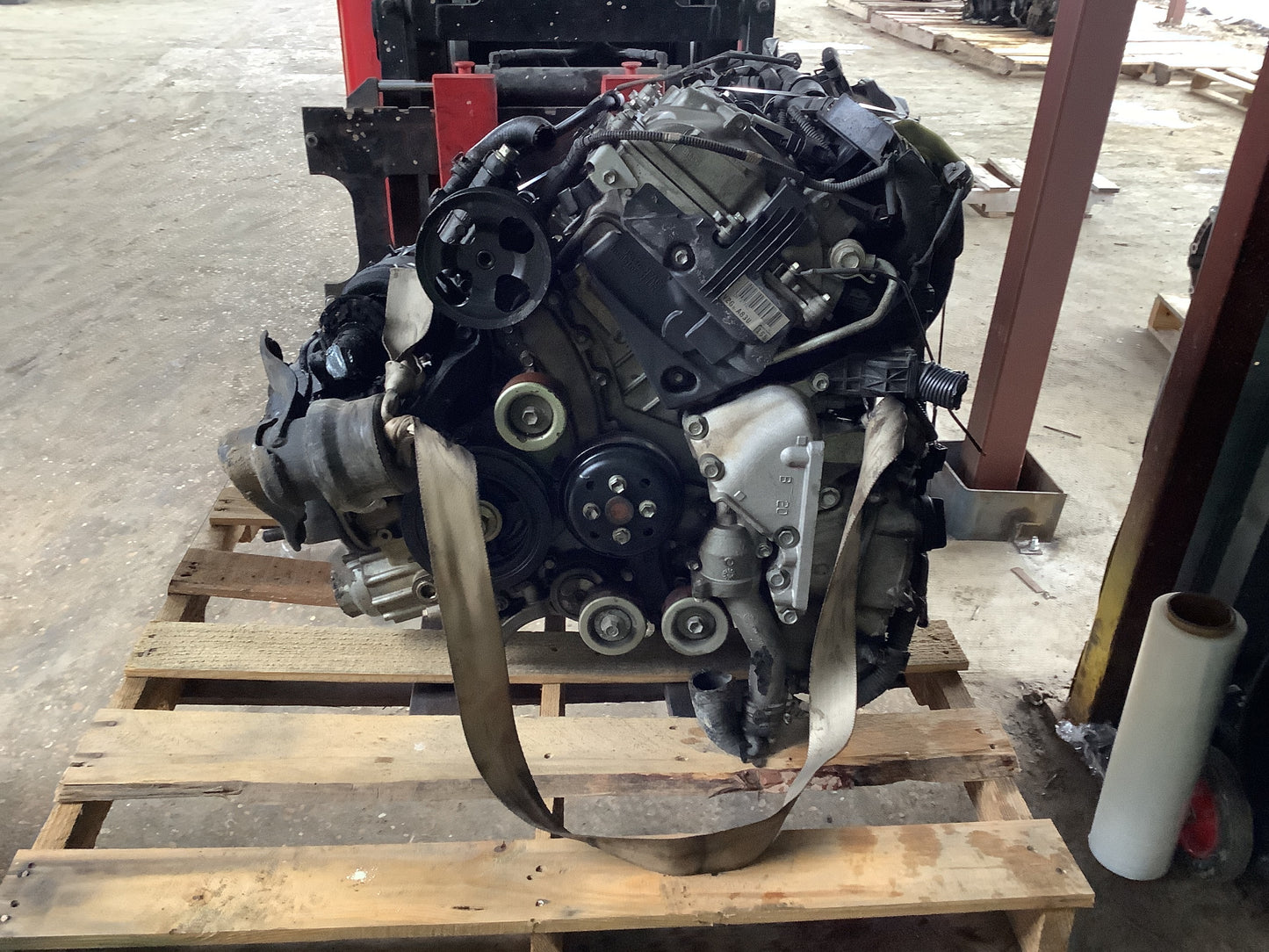 2008-2012 TOYOTA AVALON  -  3.5 L ENGINE - #M18851