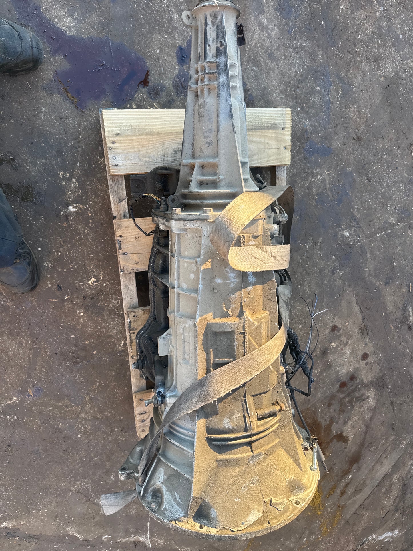 2004-2005 DODGE DURANGO - TRANSMISSION - # MS0103