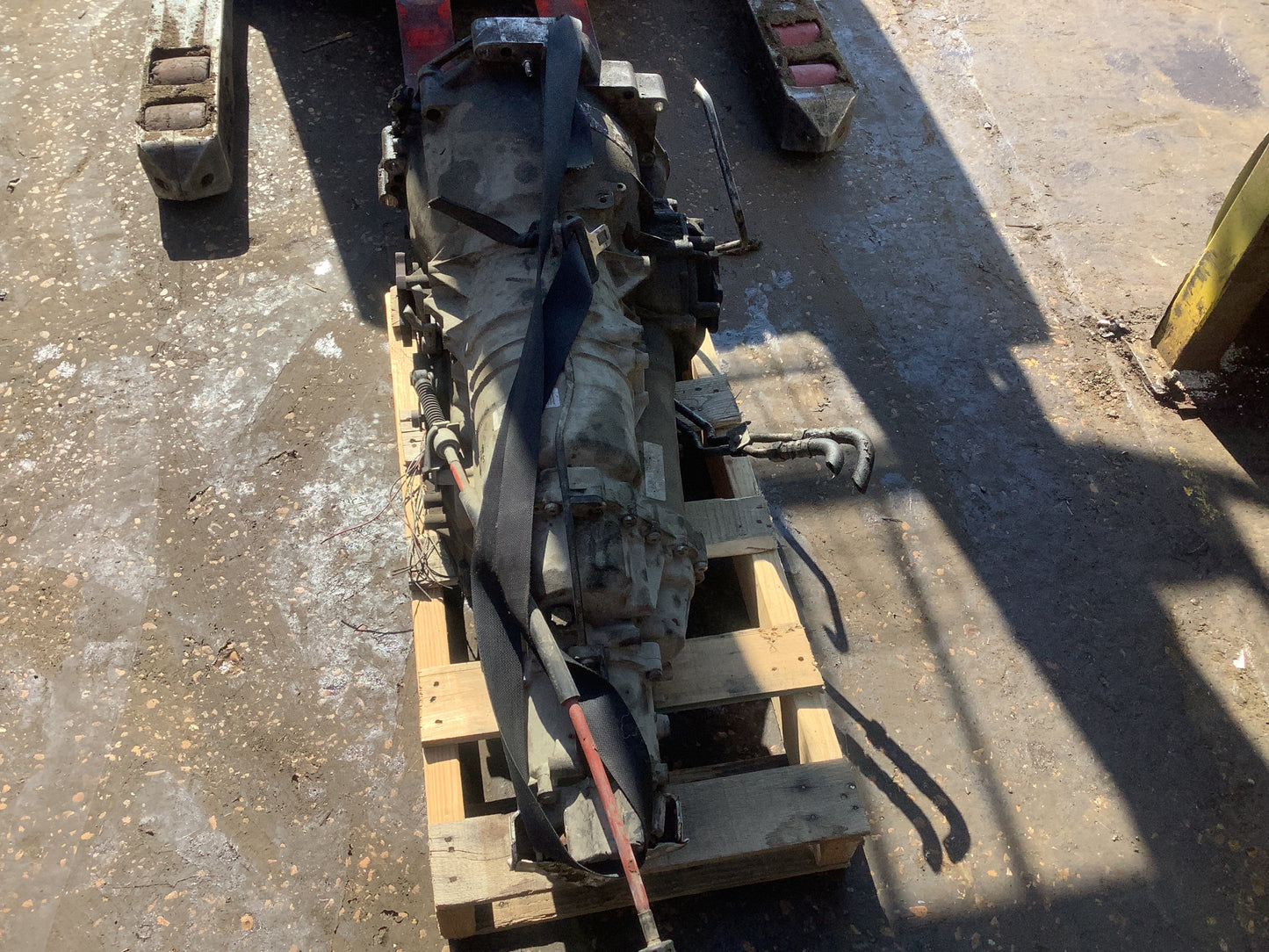2011 AUDI A6  -  AUTOMATIC TRANSMISSION - #M18646