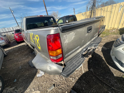 1999-2008 CHEVY SILVERADO - PARTING OUT- MC-18 - #M18448