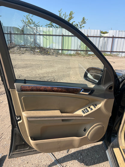 2/2 2007 - 2012 Mercedes Benz GL450 | All Parts G - Z | SKU #: M17603 A-13