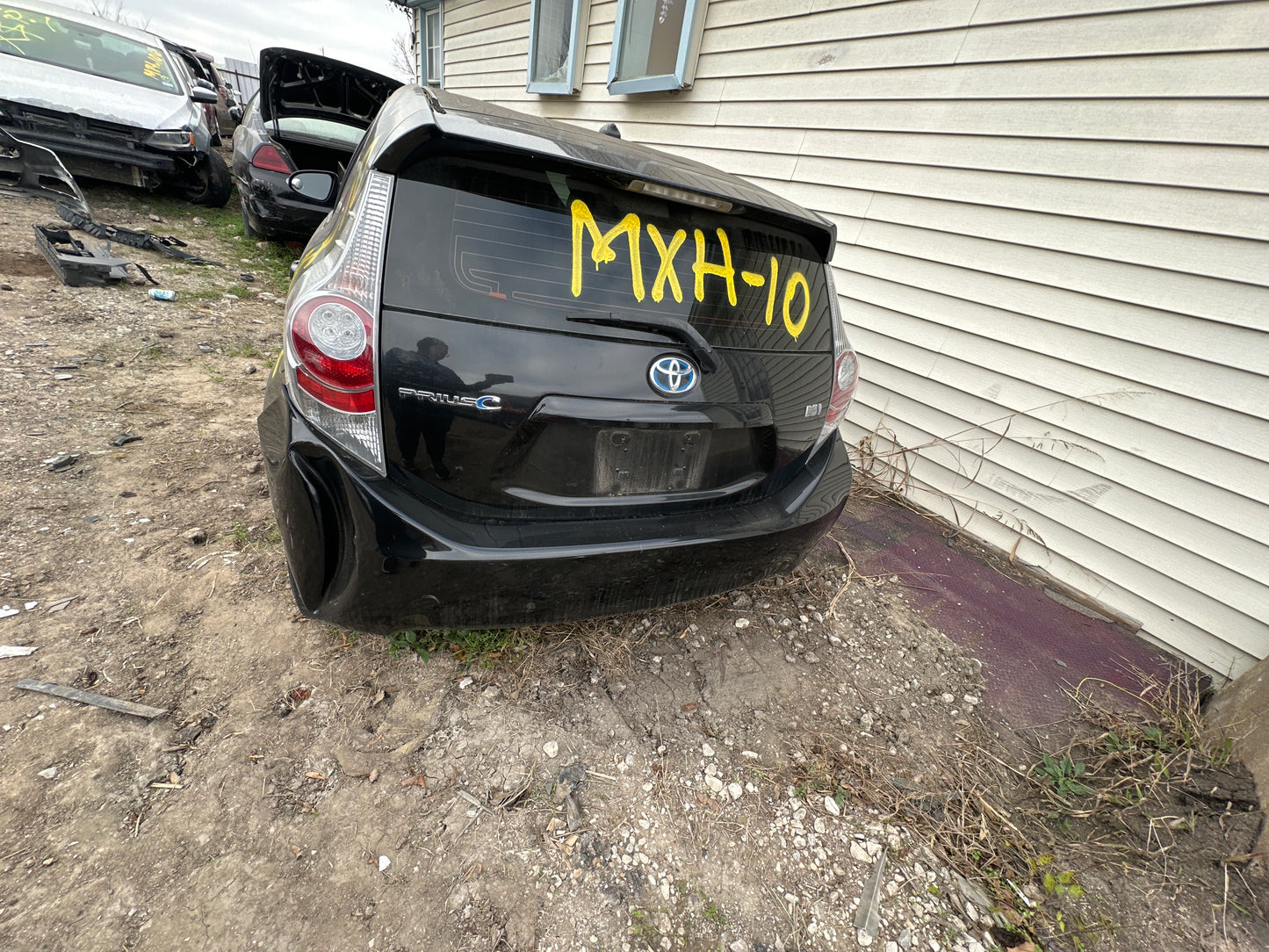 2014 Toyota Prius - Stock #: M18220 - MXH-10