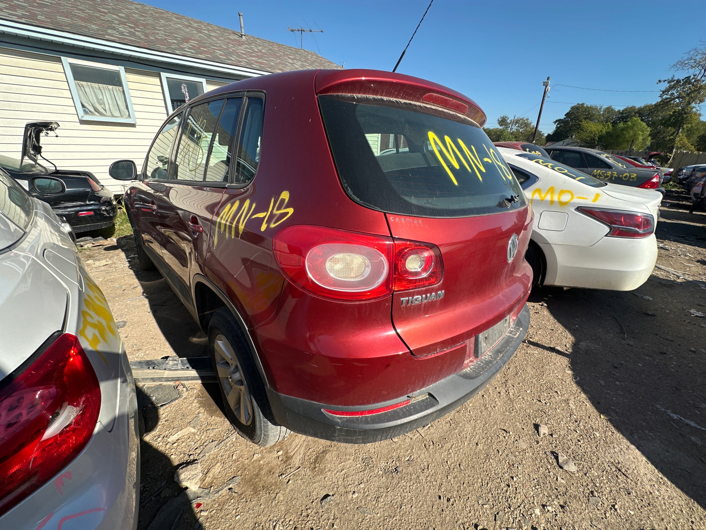 1/2 2009-2017 VOLKSWAGEN TIGUAN  | All Parts A - F | SKU #: M17868