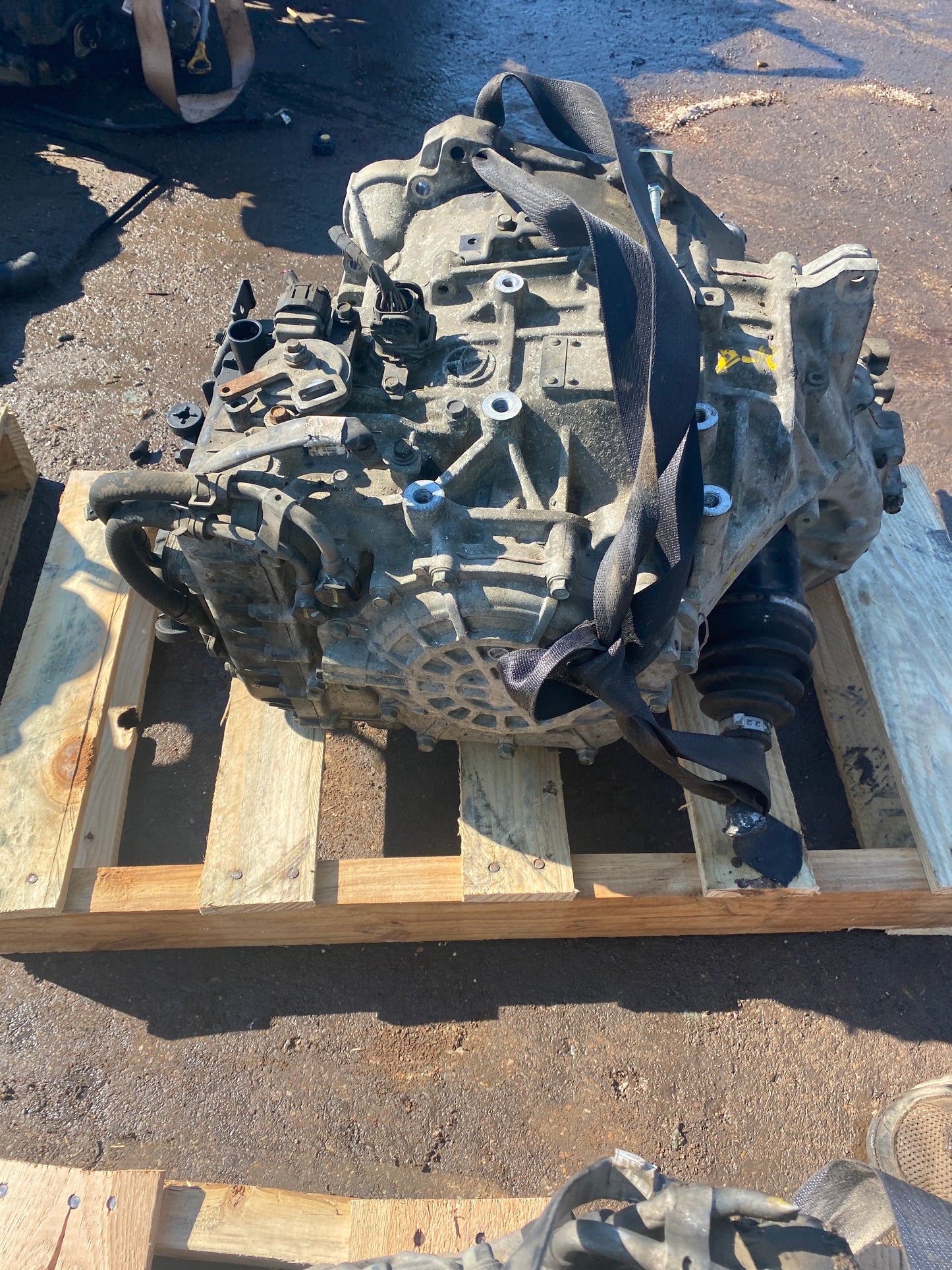 2013 HYUNDAI SANTA FE - AUTOMATIC TRANSMISSION - # M17668