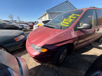 1998 Dodge Caravan - Stock #: M18584 - MJ-14