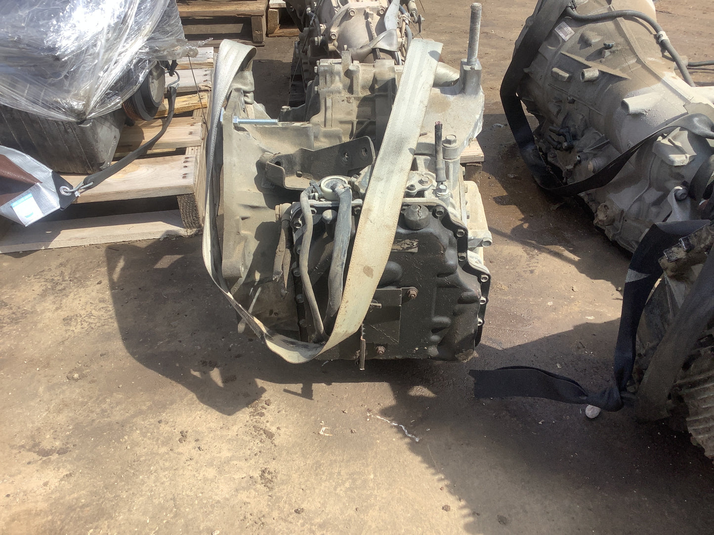 2002-2005 JAGUAR XT2  -  AUTOMATIC TRANSMISSION - #M18548