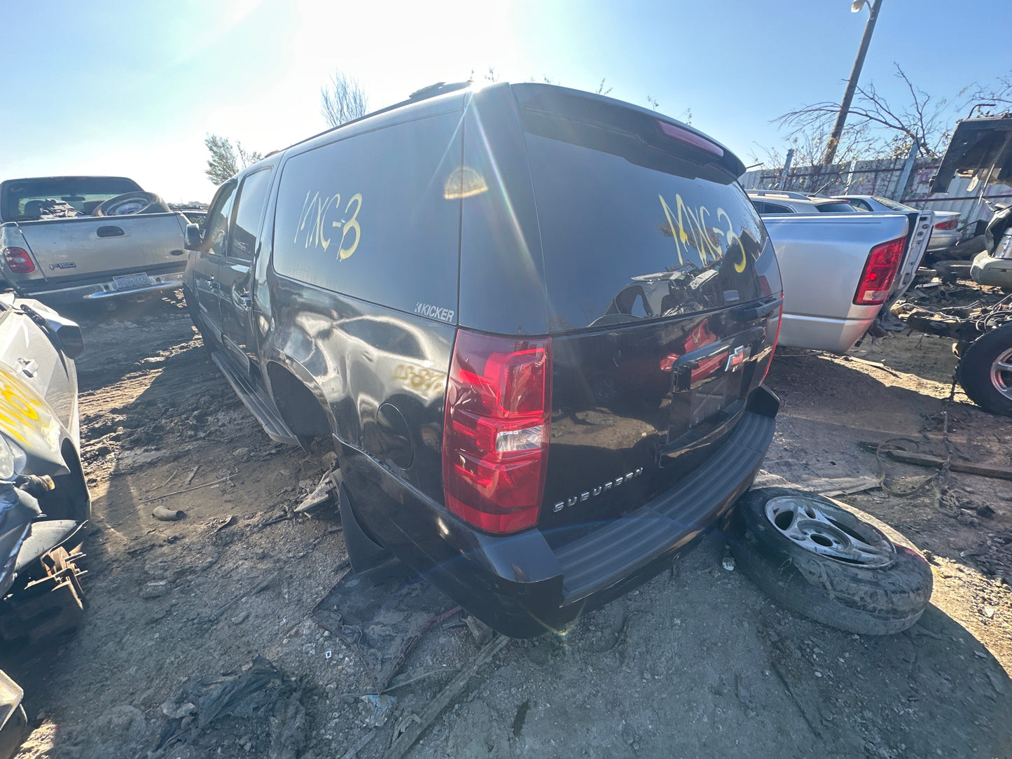 2010 CHEVY SUBURBAN - Stock # M18113