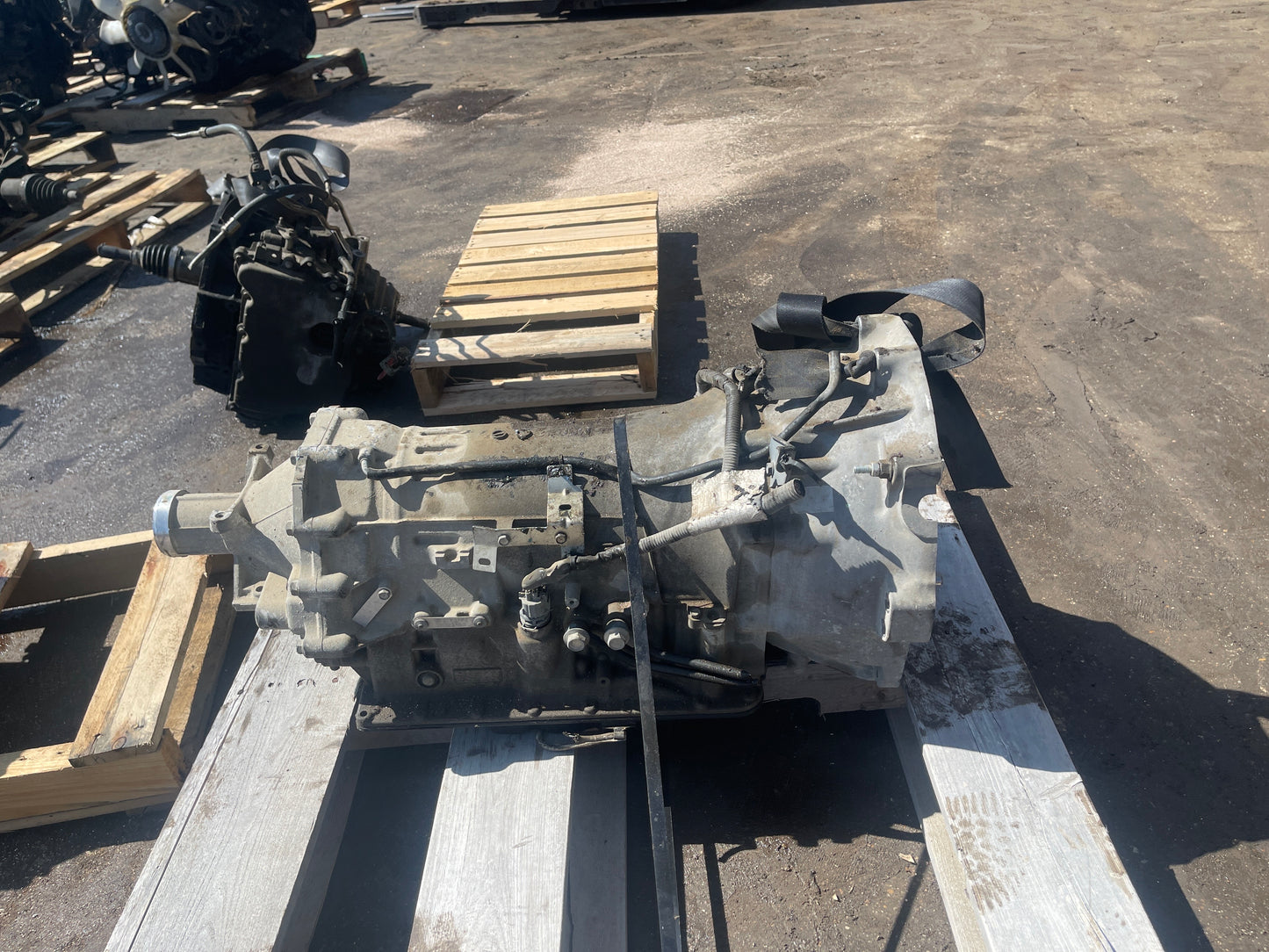 2011-2012 INFINITI M37  -  AUTOMATIC TRANSMISSION - #M18649