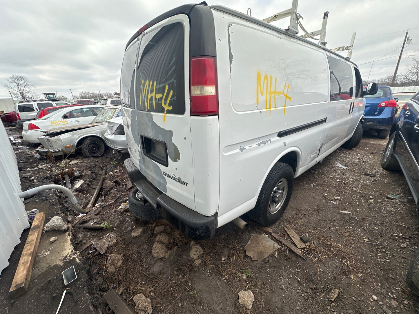 2003 Chevrolet Express 3500 - Stock #: M18534 - MH-4