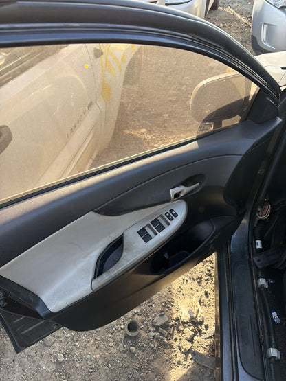 2009-2014 TOYOTA COROLLA- PARTING OUT- MI-20- #  M18570