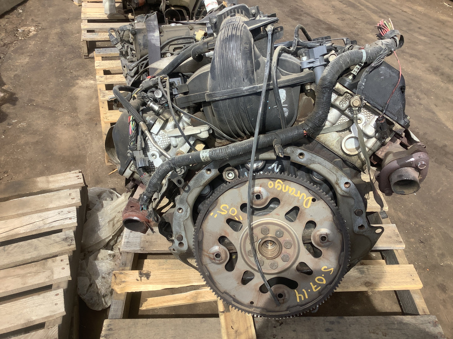 2005 DODGE DURANGO  -  3.7 L ENGINE - #MS0714