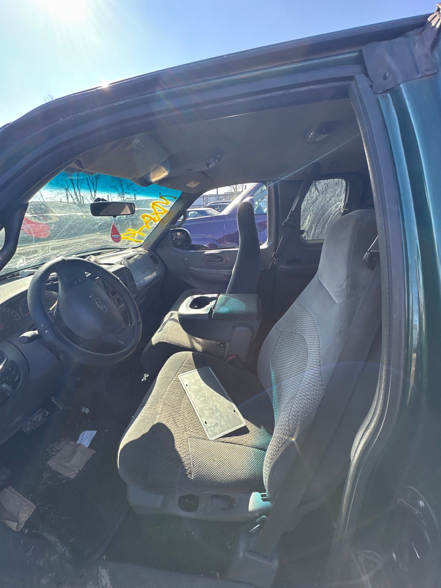 1997-2002 FORD F150- Stock #: M18089