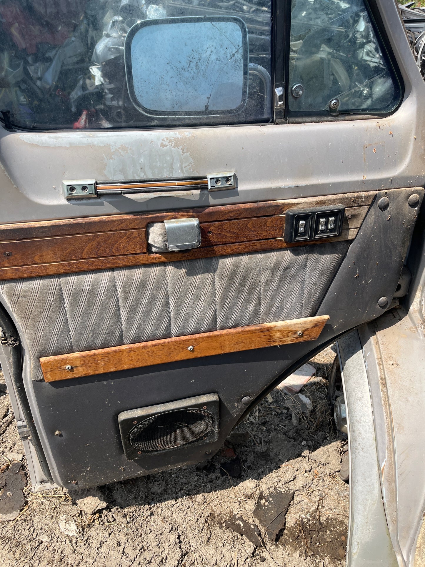 1/2 1985 - 1990 Dodge 250 Van | All Parts A - F | SKU #: M17648 - C-18