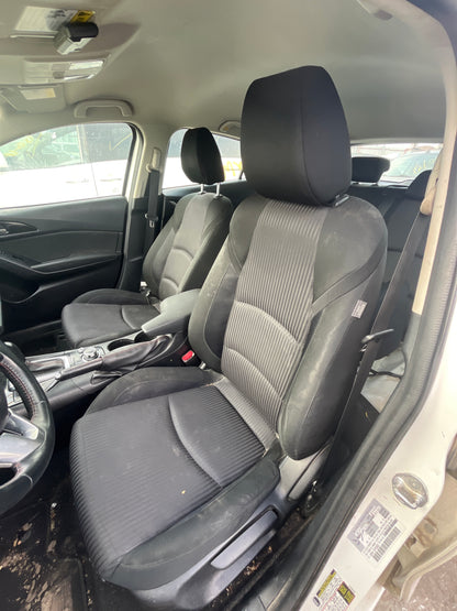 2015 Mazda 3 - Stock #: M18217 - MXH-7