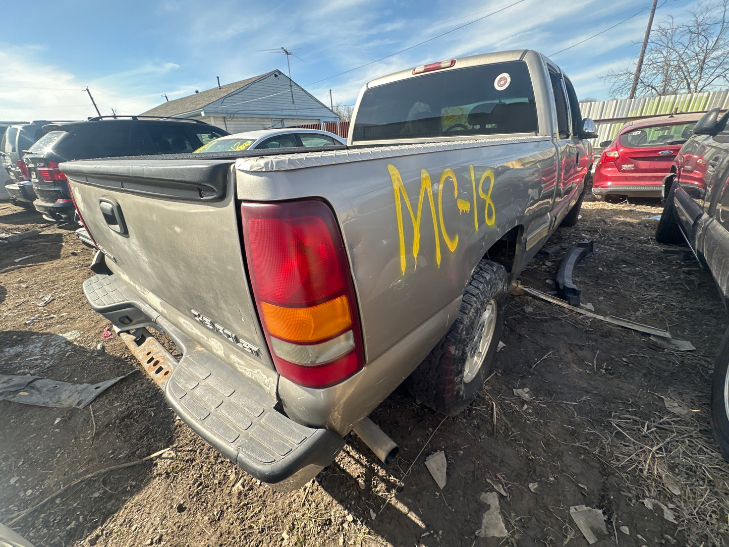 1999-2008 CHEVY SILVERADO - PARTING OUT- MC-18 - #M18448