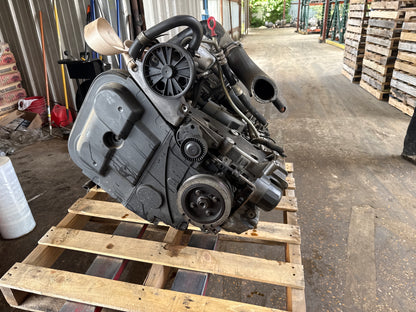 2004-2009 VOLVO XC70  -  2.5 L ENGINE - #M18915