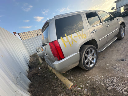 2007 - 2011 Cadillac Escalade - Stock #: M18216 MXH-6