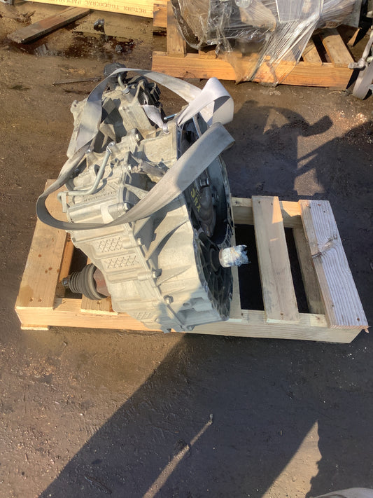 2012 CADILLAC SRX - AUTOMATIC TRANSMISSION - #M17605