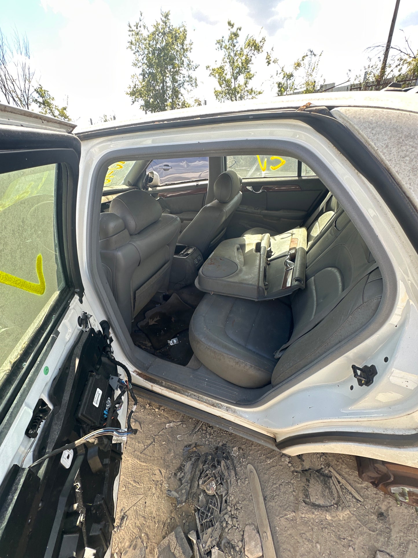 1/2 2000-2005 Cadillac Deville | All Parts A - F | SKU #: M17780