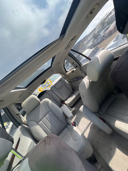 1/2 2006 Mercedes Benz R Class | All Parts A - F | STK # M17679