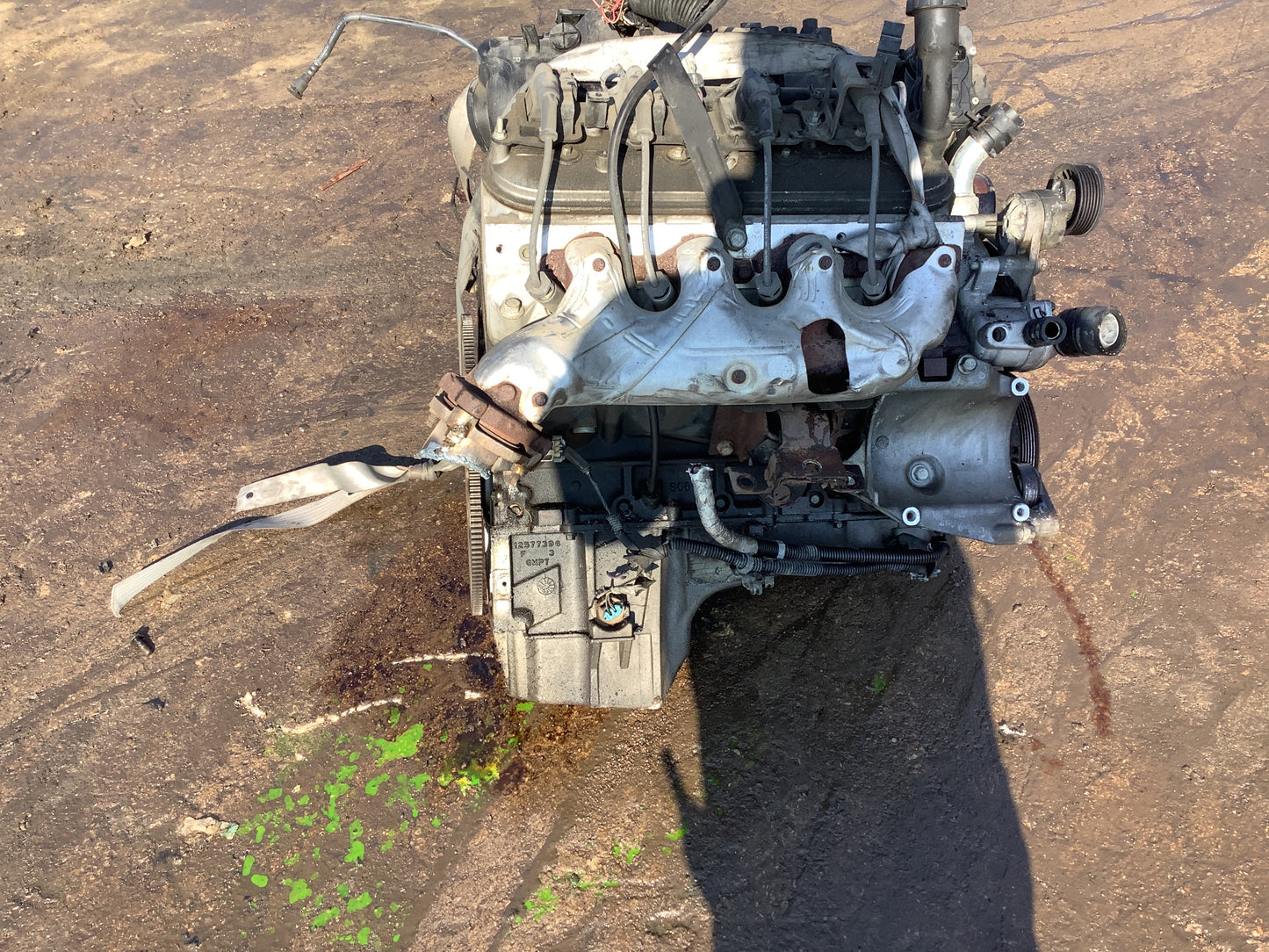 2000-2006 CHEVY TAHOE - 5.3 L Engine -#M17621