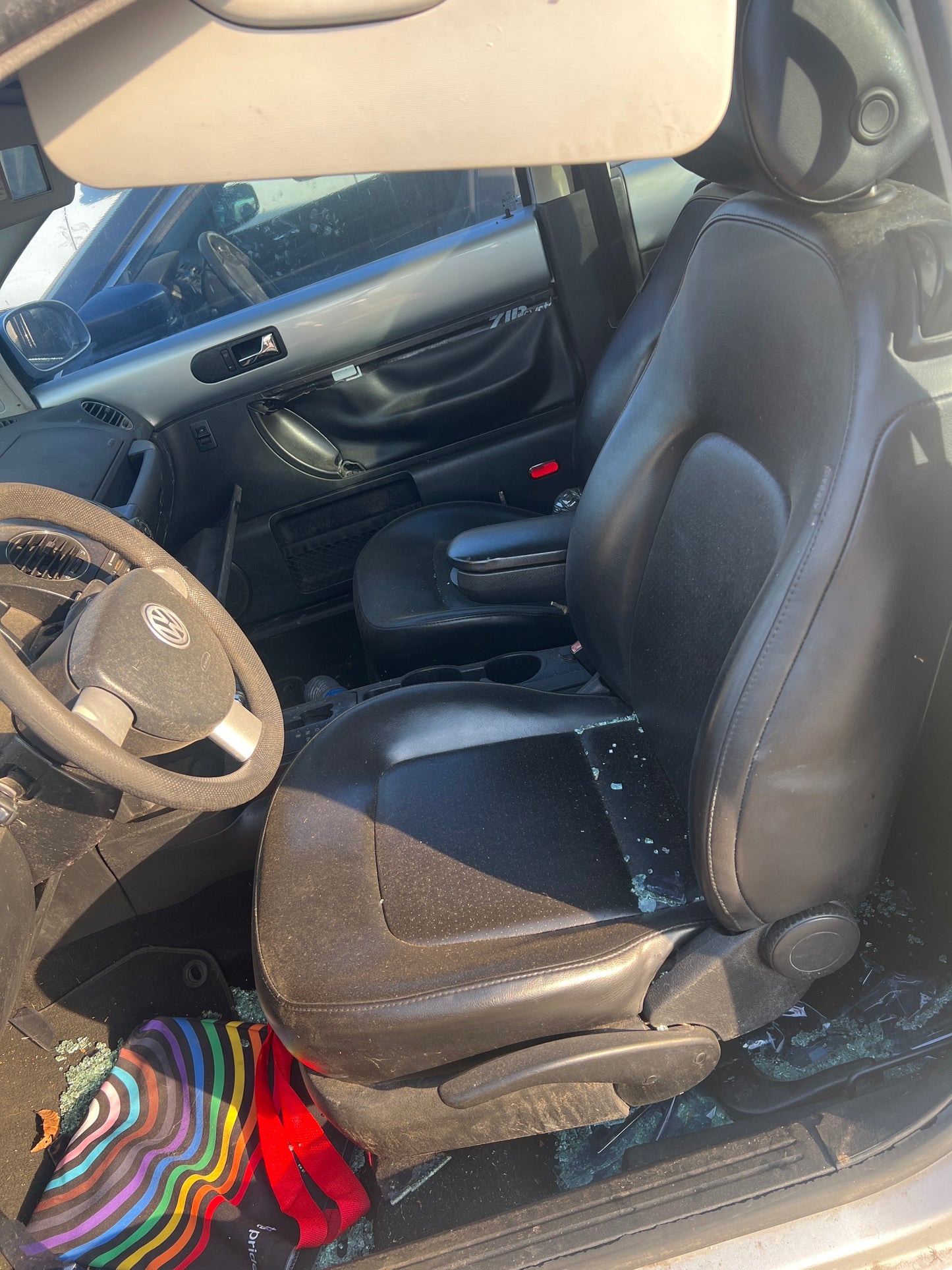 1/2 1998-2010 VOLKSWAGEN BEETLE | All Parts A - F | SKU #: M17559