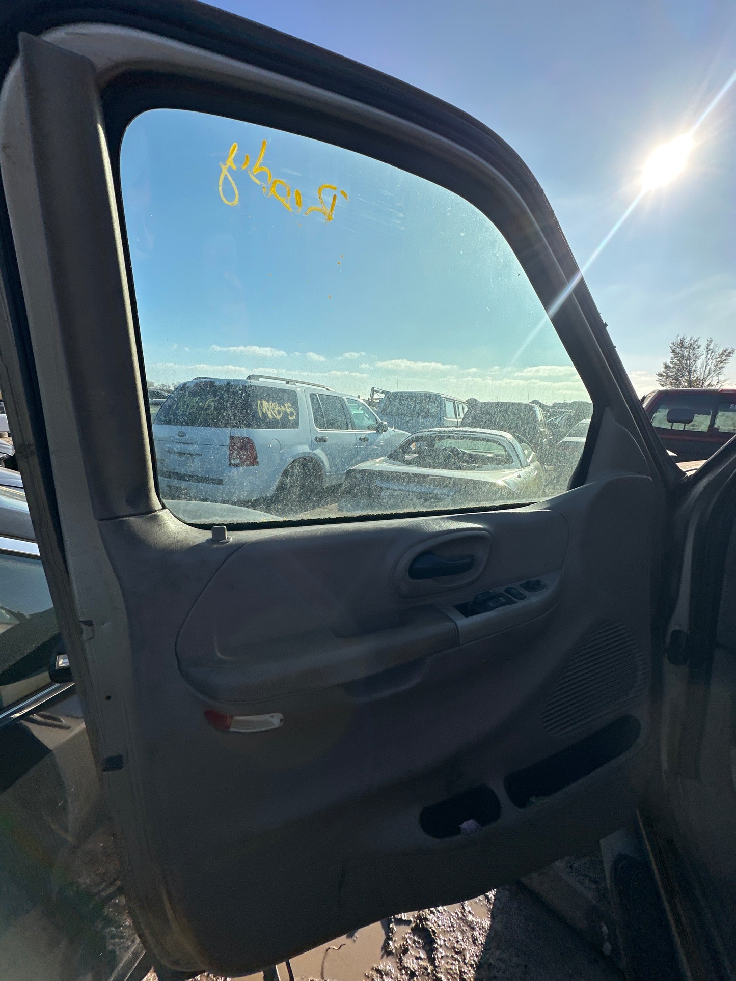 1997-2003 Ford F150 - Stock #M18143