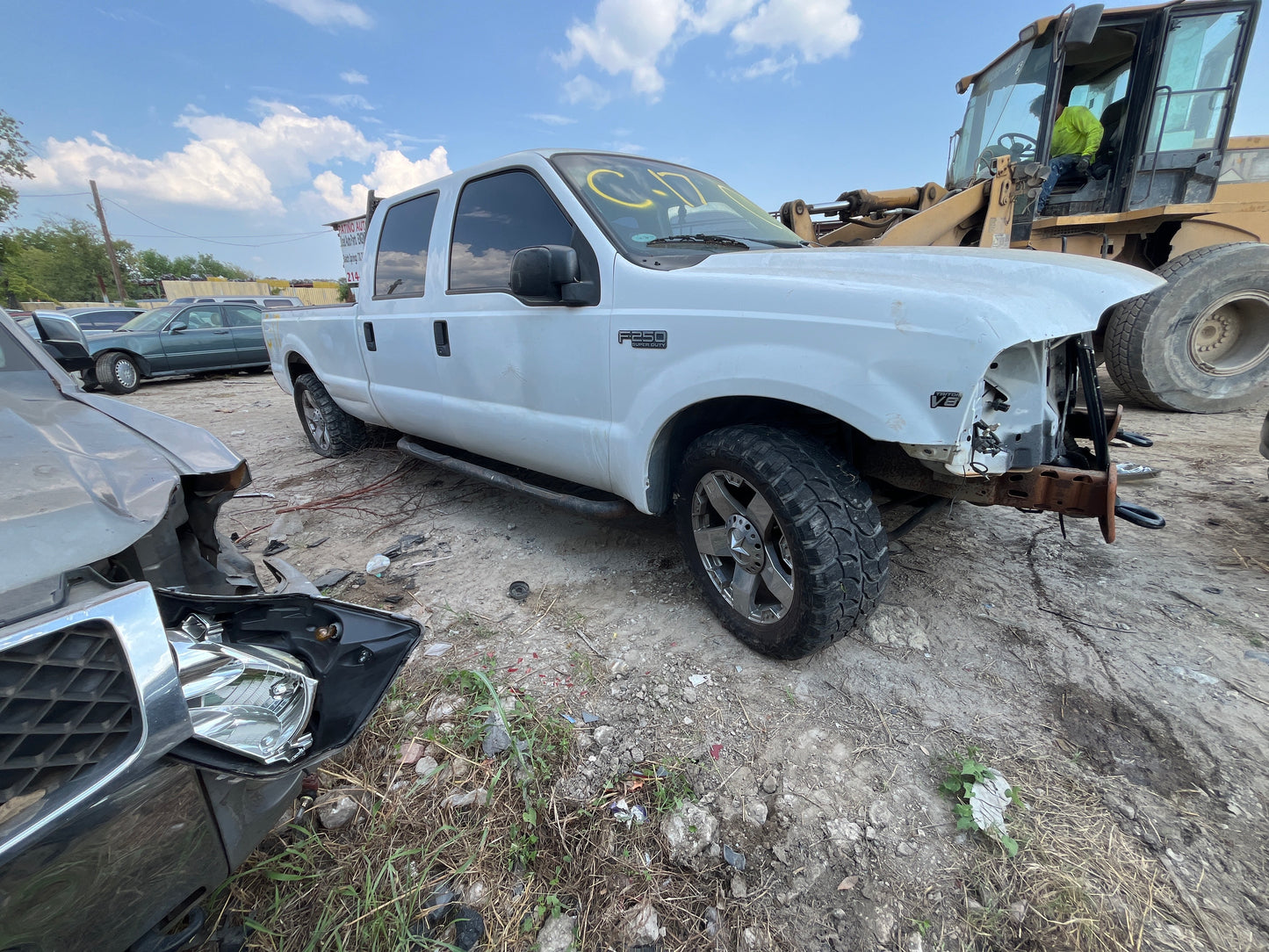 1/2 1999 - 2007 Ford F250 | All Parts A - F | SKU #: M17647 C-17