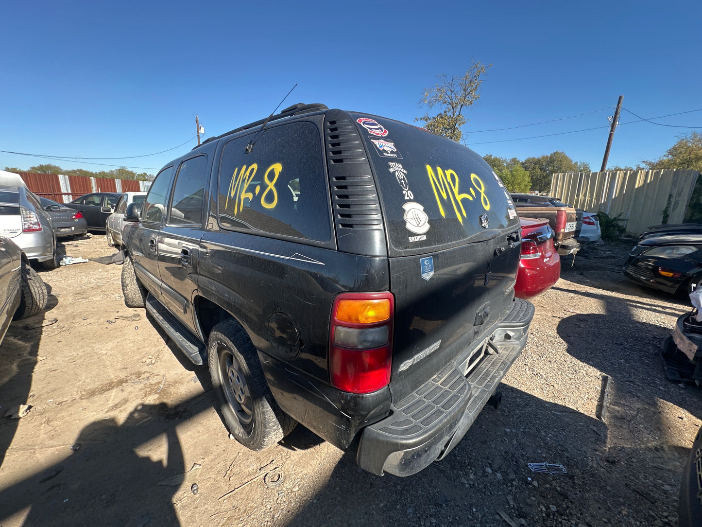 1/2 2000-2006 Chevrolet Tahoe | All Parts A - F | SKU #: M17938