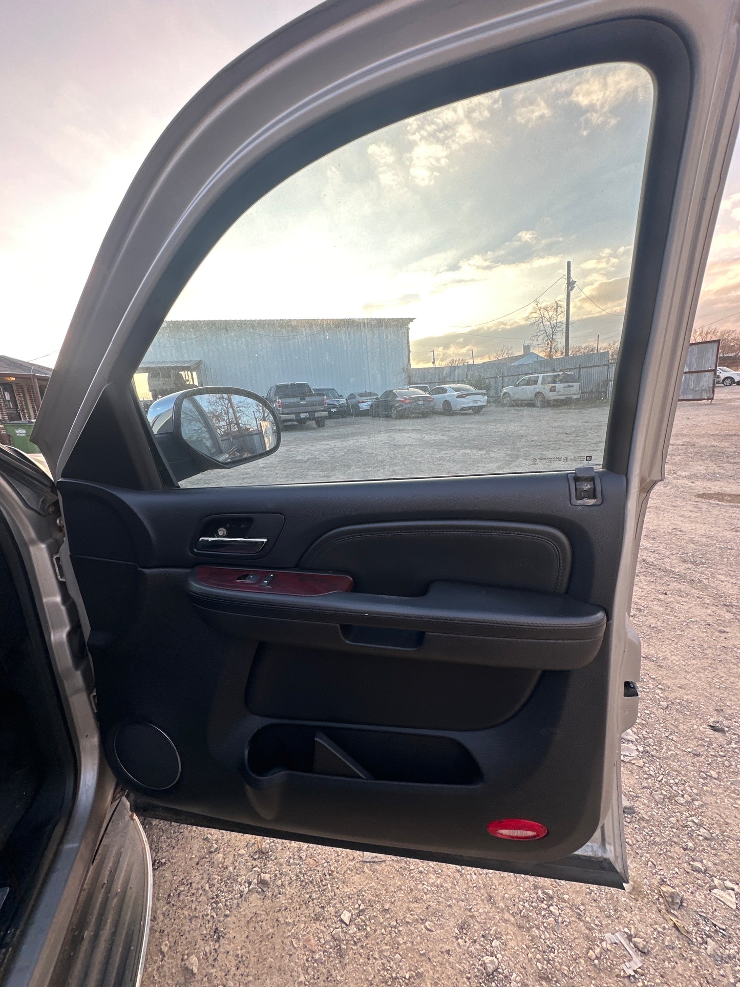 2007 - 2011 Cadillac Escalade - Stock #: M18216 MXH-6