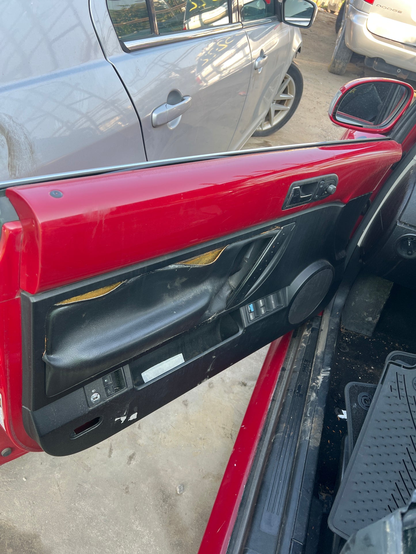 2/2 1998 - 2010 Volkswagen Beetle | All Parts G - Z | SKU # M17615