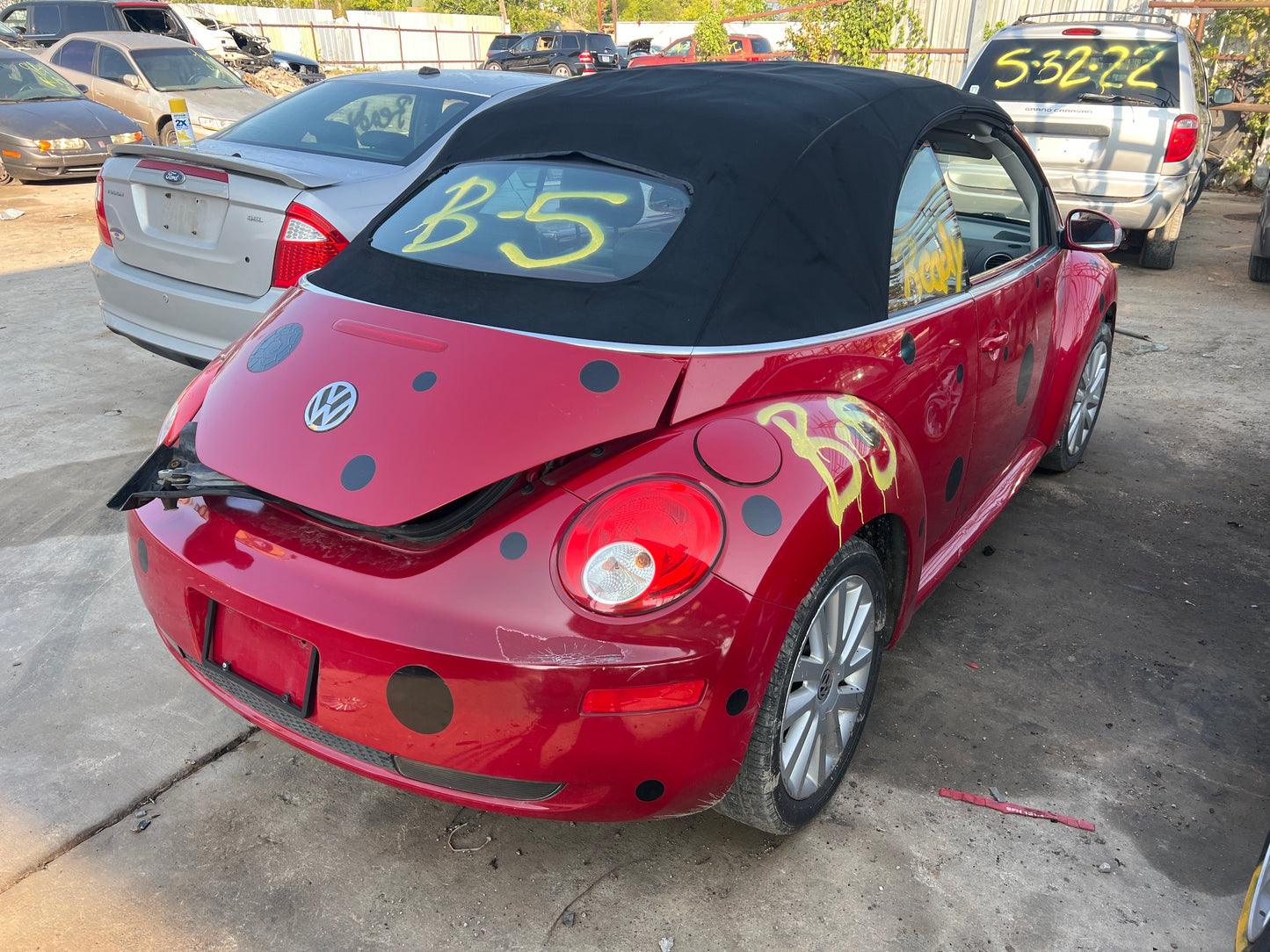 2/2 1998 - 2010 Volkswagen Beetle | All Parts G - Z | SKU # M17615