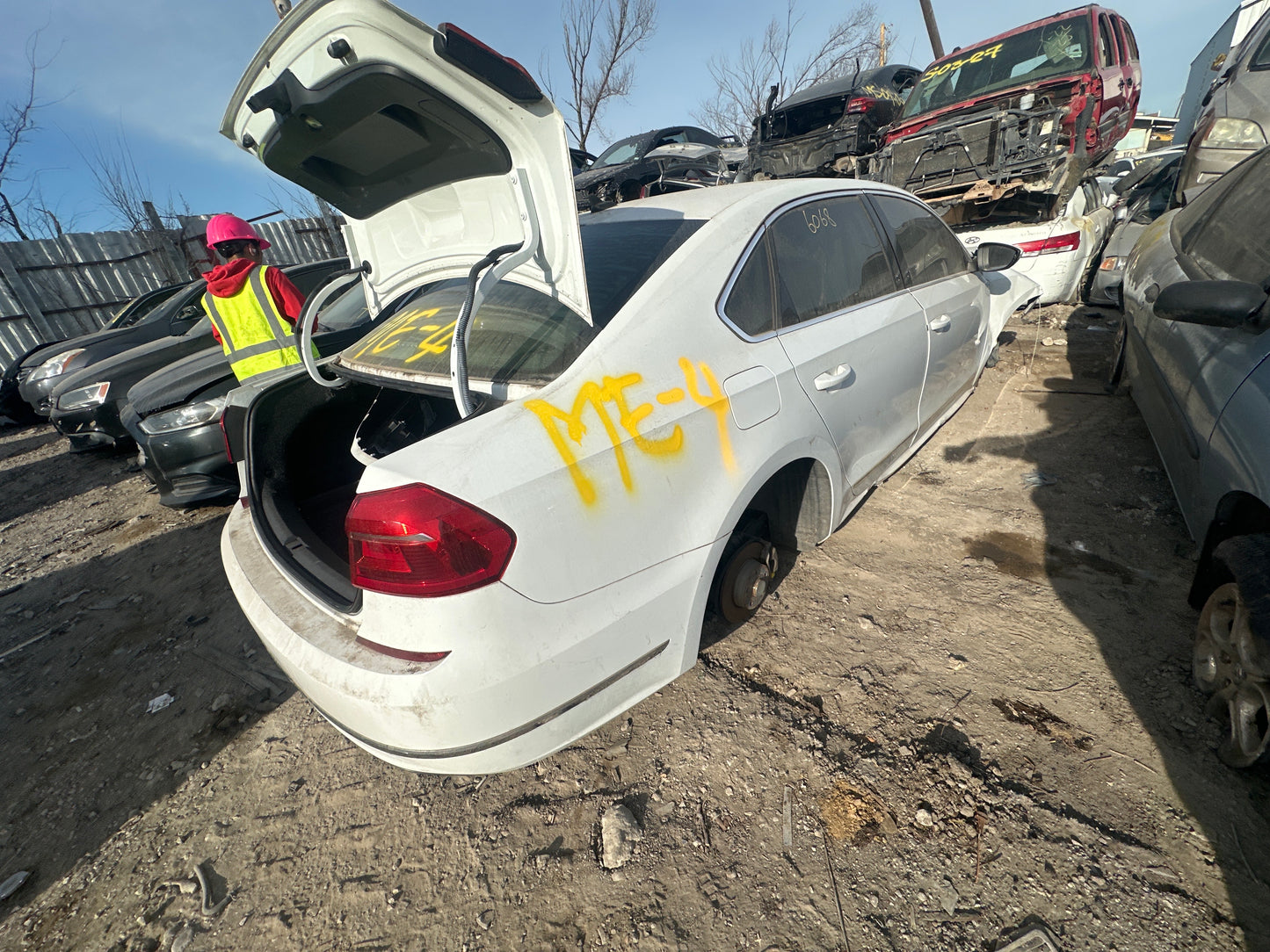 2016 VOLKSWAGEN PASSAT - STOCK #: M18474