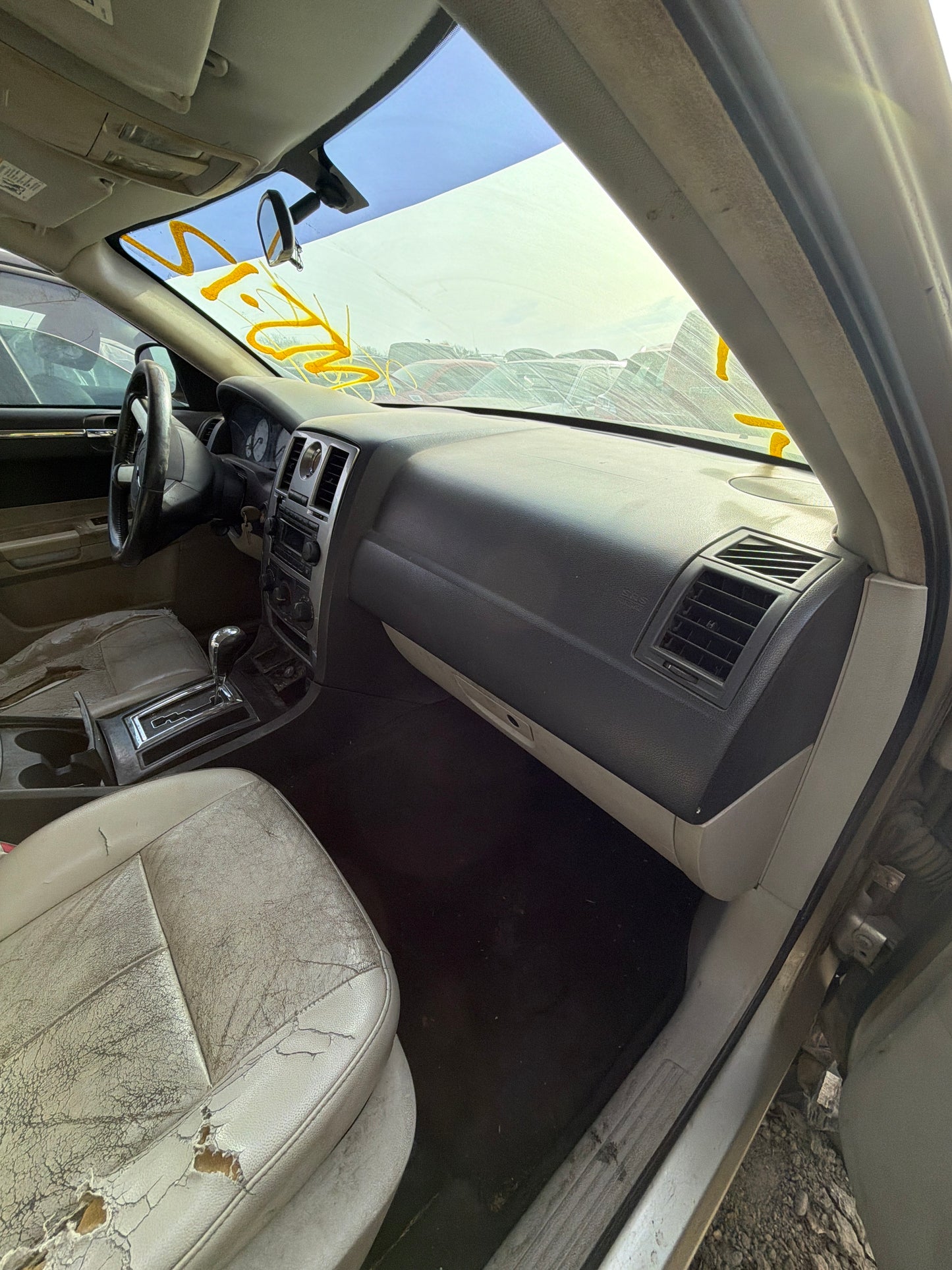 2006 Chrysler 300 - Stock #:M18582 - MJ-12