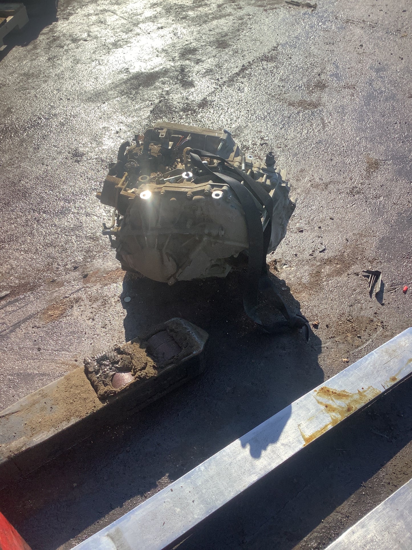 2013-2017 HONDA ACCORD- AUTOMATIC TRANSMISSION -#M17600