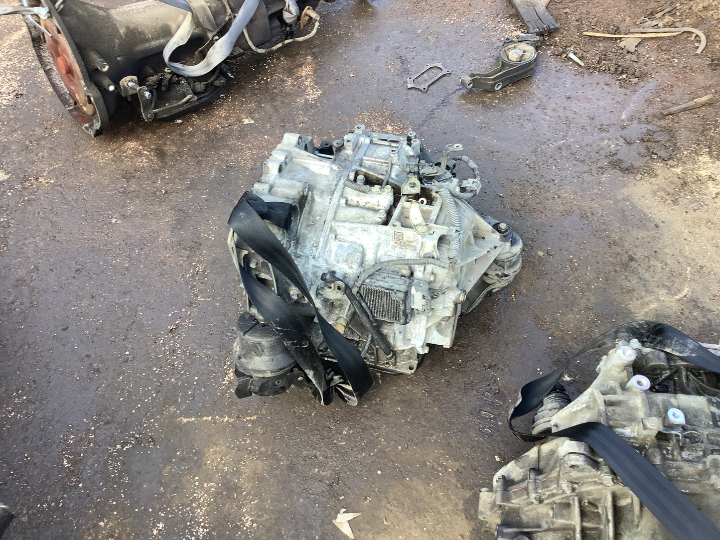 2011-2012 TOYOTA AVALON- AUTOMATIC TRANSMISSION-#M17616