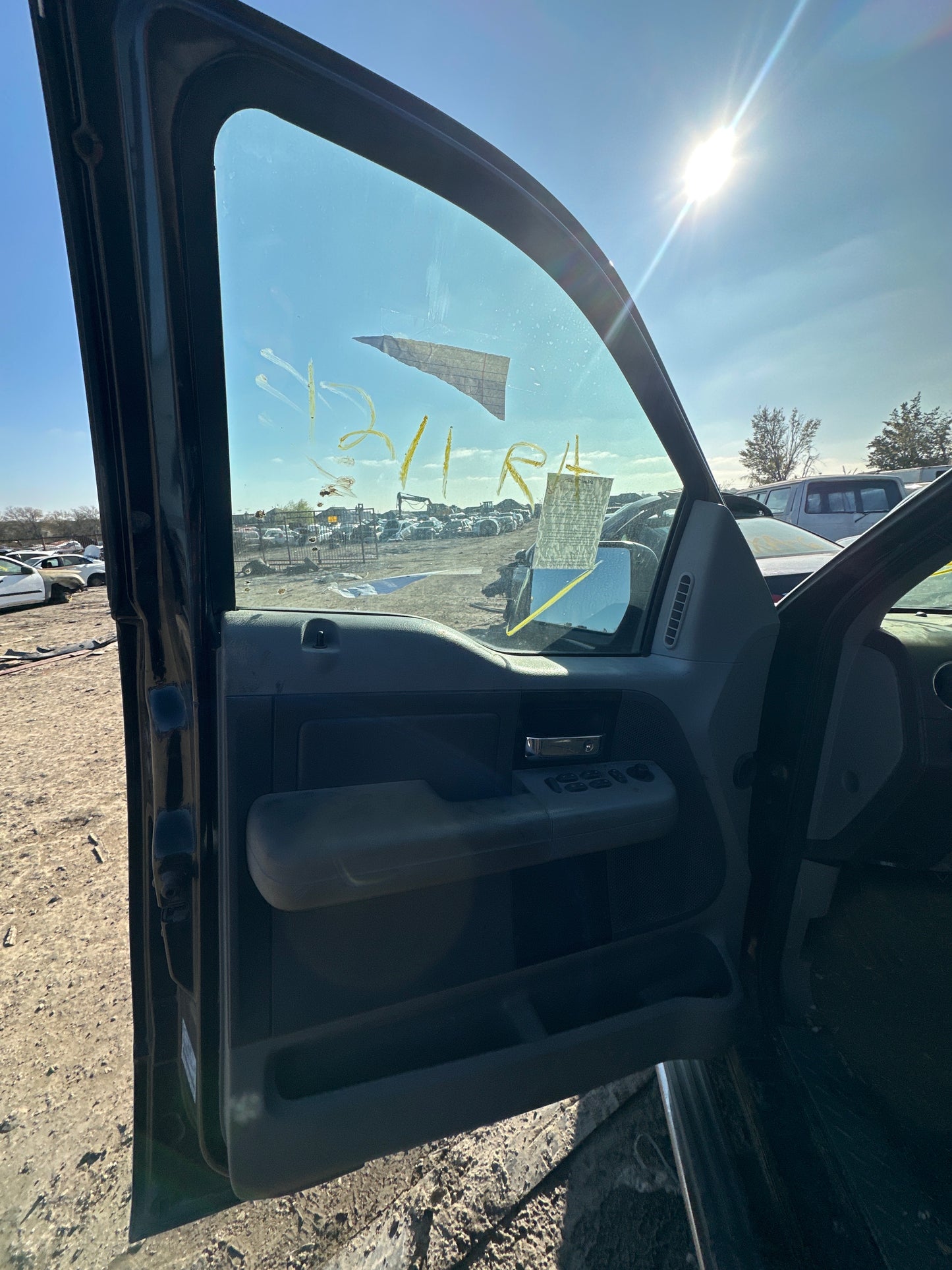 2004-2008 FORD F150- Stock #:M18187