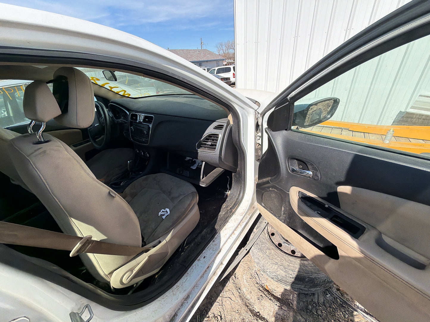 2011 - 2014 Chrysler 200 - Stock #: M18588 MJ-18