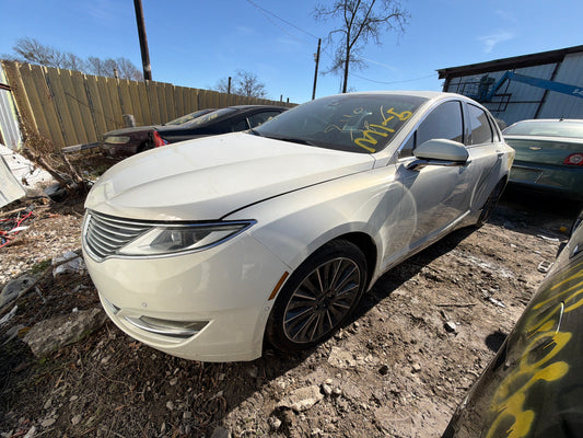 2013 LINCOLN MKZ - STOCK #M18555