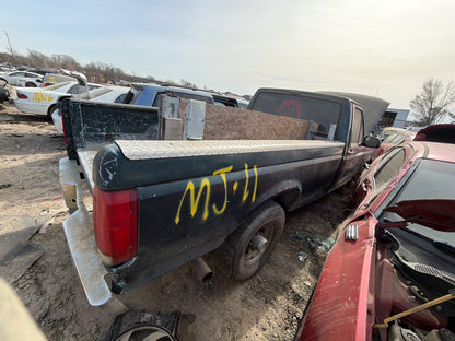 1993 Ford F250 - Stock #: M18581 - MJ-11