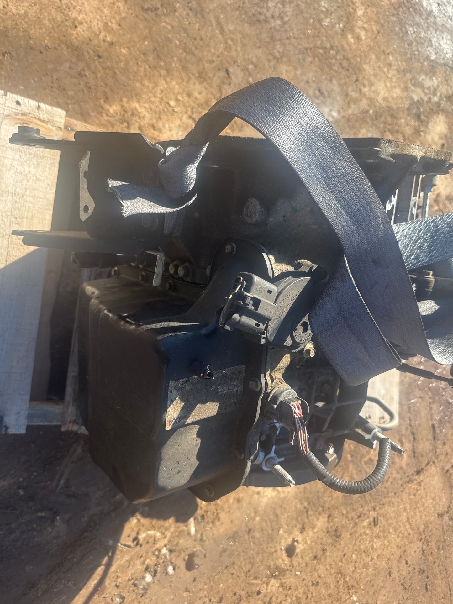 2006 FORD ESCAPE - TRANSMISSION - # MS4909