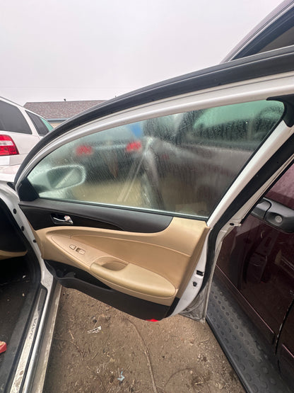 2010-2014 Hyundai Sonata - Stock #: M18283