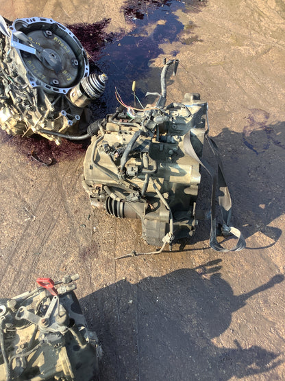 1999-2002 HONDA ODYSSEY - AUTOMATIC TRANSMISSION - #M17629