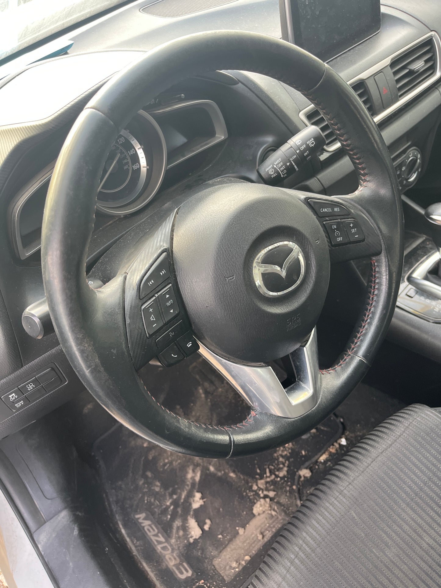 2015 Mazda 3 - Stock #: M18217 - MXH-7